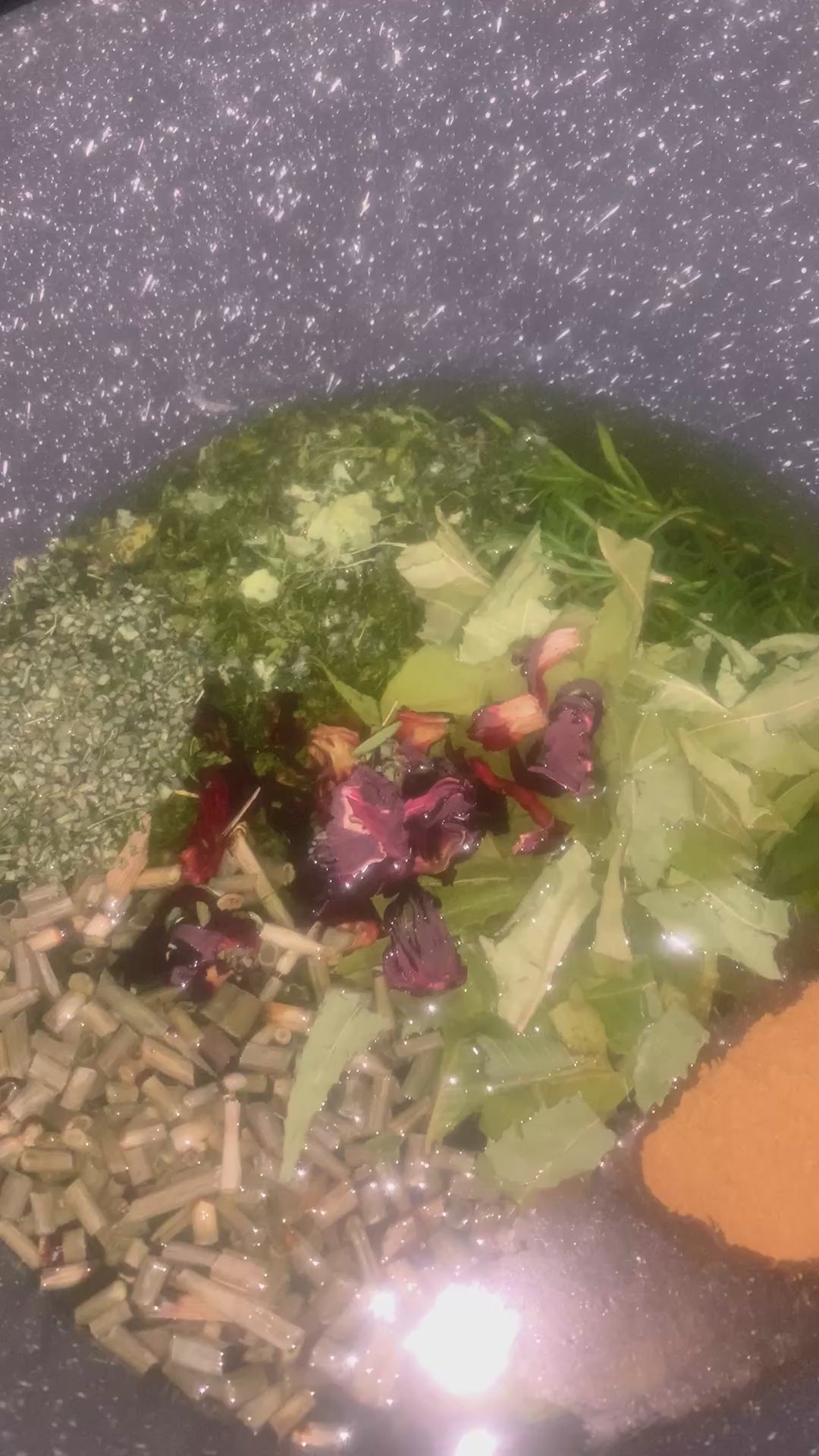 Royal Power Herbal Hair Oil - A & A Excellence